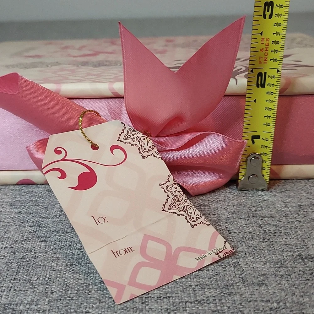 Pink Off White Grey Floral Patterned 4x6 Photo Album Book Binder NWT